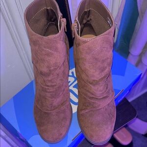 Universal Thread Brown Suede Ankle Booties